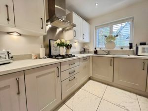 Photo 16- click for photo gallery